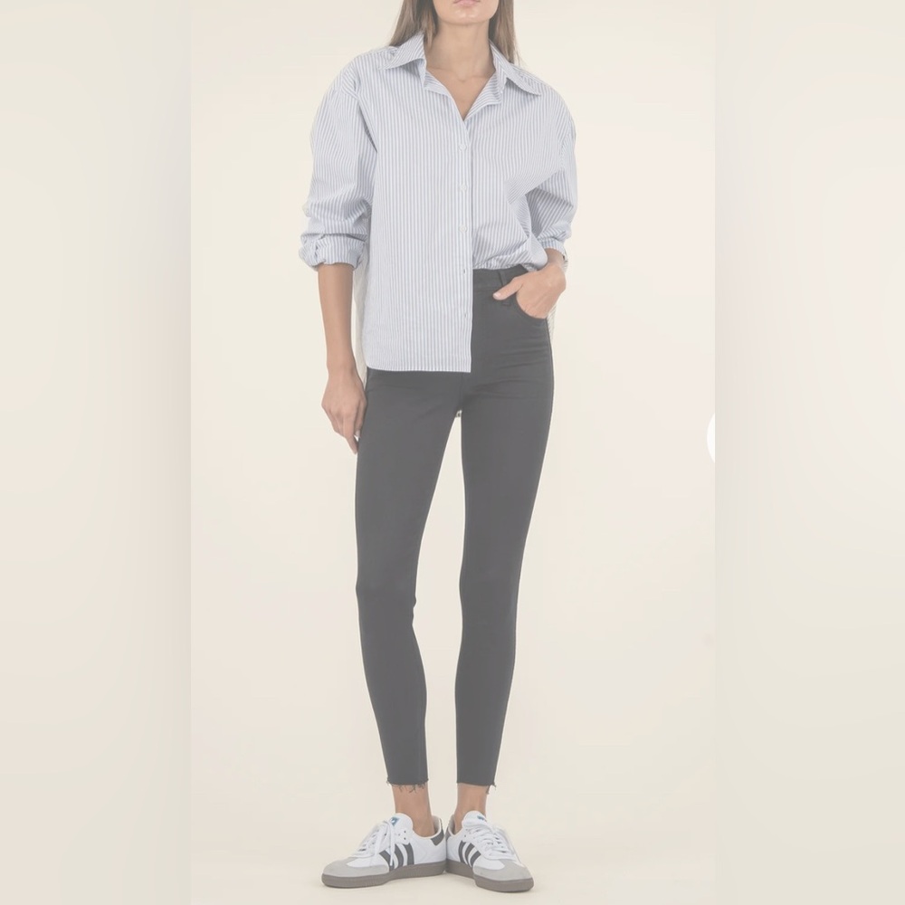 Kut from the Kloth Donna Fab Ab Ankle Skinny Jeans. Black